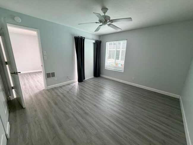Building Photo - Lovely Unfurnished 2 Bedroom Condo-Estuary of Marco Island