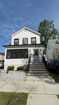 Building Photo - 913 Union St