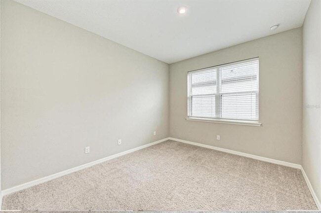 Building Photo - 5564 Summit Gln