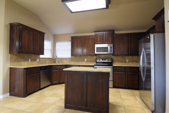 Building Photo - 709 Cosper Creek Dr