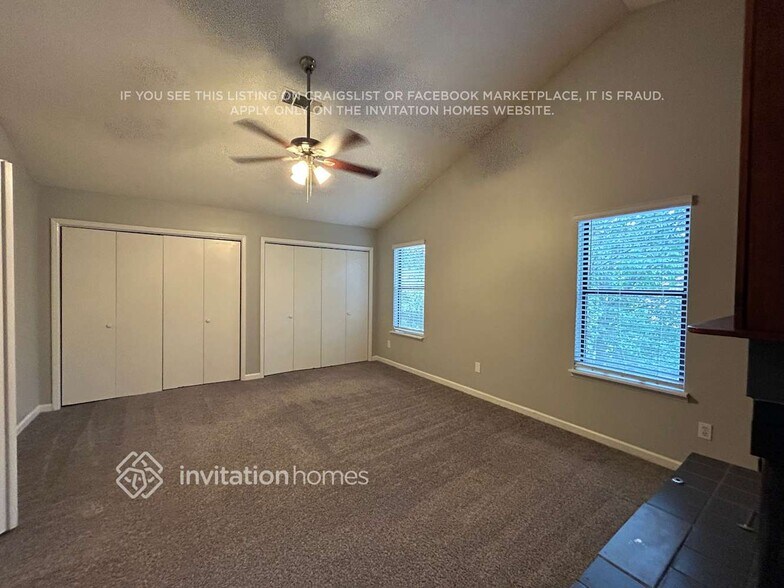 Building Photo - 450 Padens Chase Ct