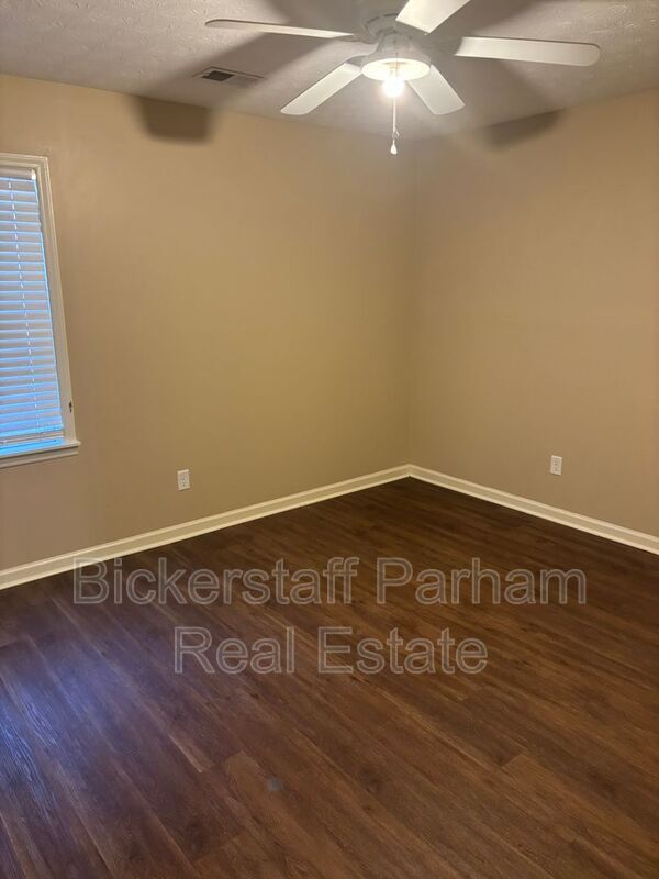 Building Photo - 6313 Olde Towne Dr