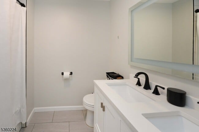 Building Photo - 54 Allan Dr