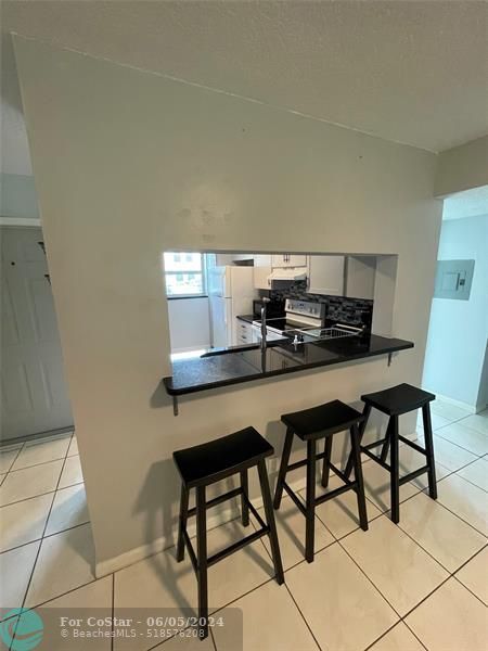 Building Photo - 3350 Jaywood Terrace