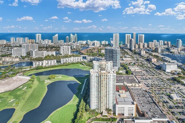 Building Photo - 1745 E Hallandale Beach Blvd