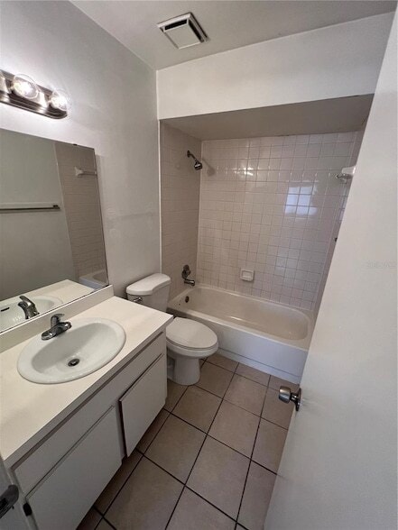 Building Photo - 5226 Via Hacienda Cir