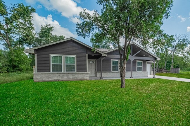 Building Photo - 3514 Fuqua St