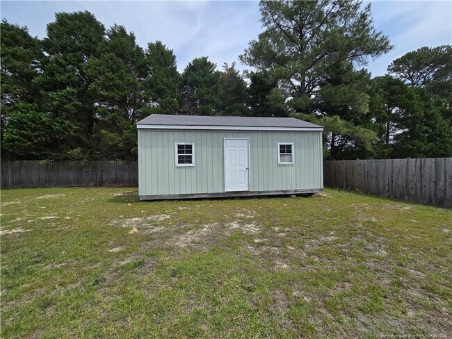 Building Photo - 8813 Looking Glass Rd