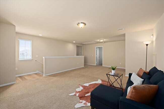 Building Photo - 122 Denton Dr