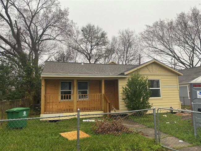 Building Photo - 3621 McGowen St