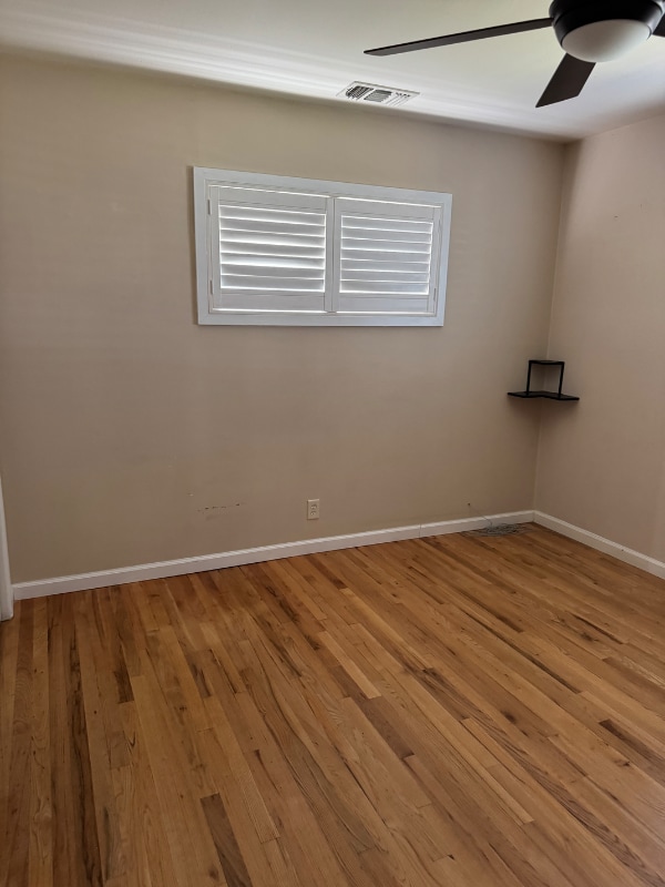 Building Photo - 1430 W Locust St