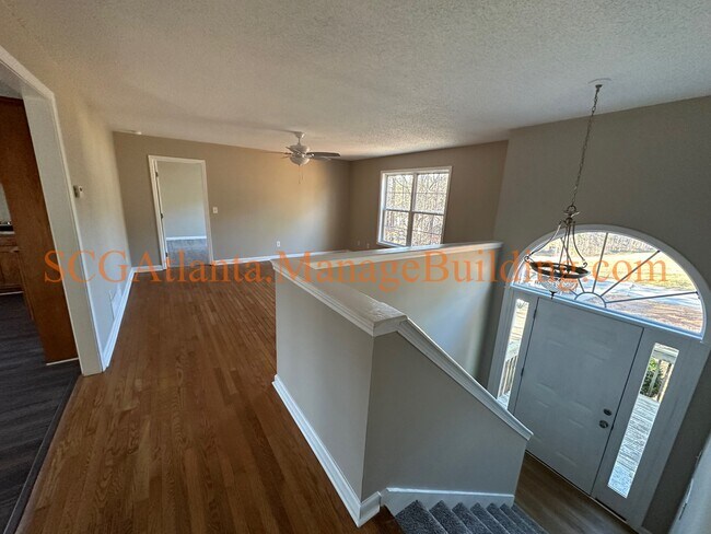 Building Photo - 100 Corn Crib Ct