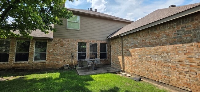 Building Photo - 3529 Brewster Dr