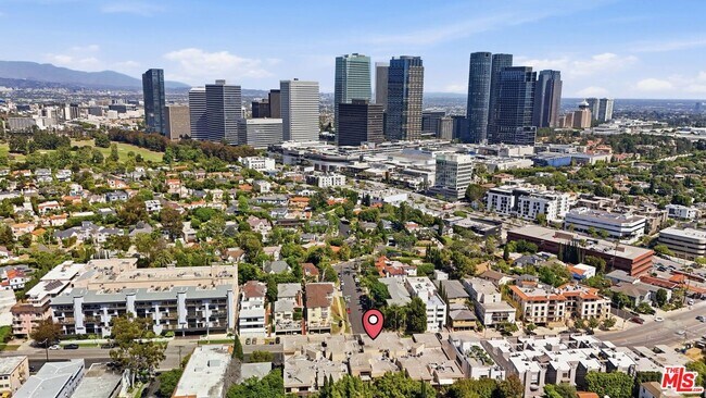 Building Photo - 1557 S Beverly Glen Blvd