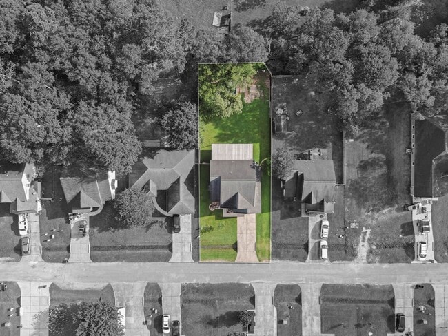 Building Photo - 16453 Ryan Guinn Way