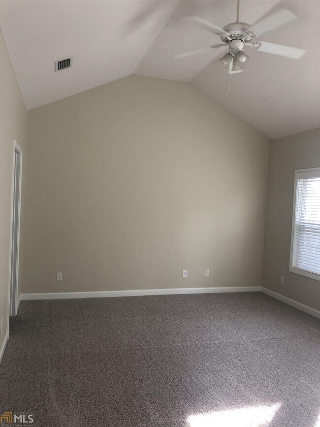 Building Photo - 107 Kathryne Bailey Dr