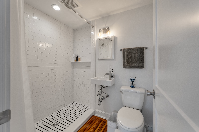 Building Photo - 4 Boyer Ct