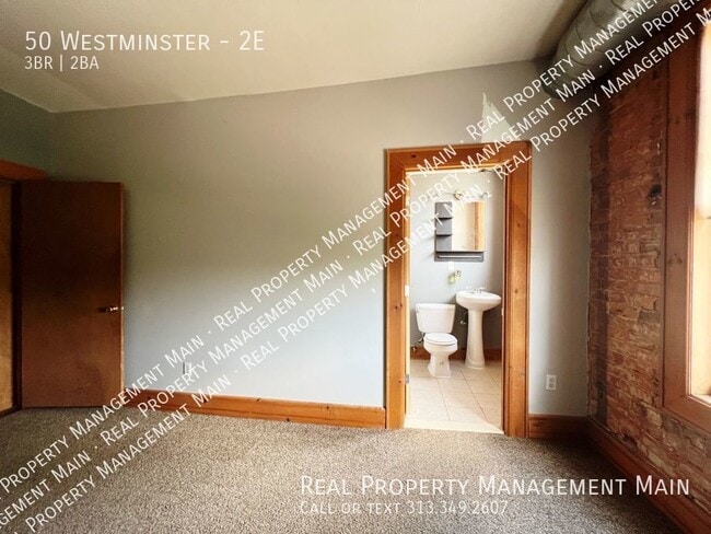 Building Photo - 50 Westminster-2E