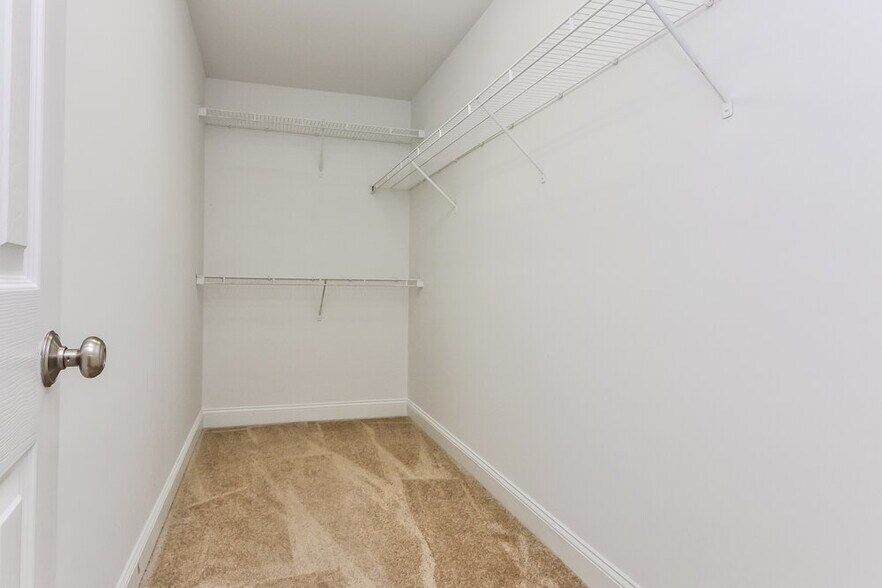 Building Photo - 3151 La Costa Way