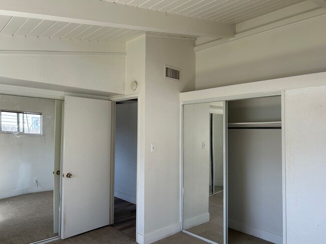 Building Photo - **READY FOR MOVE IN** Sparks Single Story Home