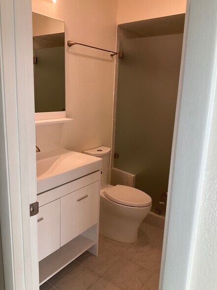 Building Photo - 2309 W Texas Ave