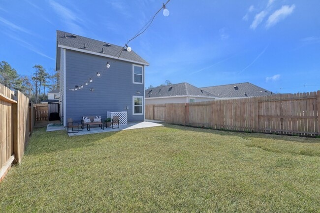 Building Photo - 16516 Jasmine Marie Pl