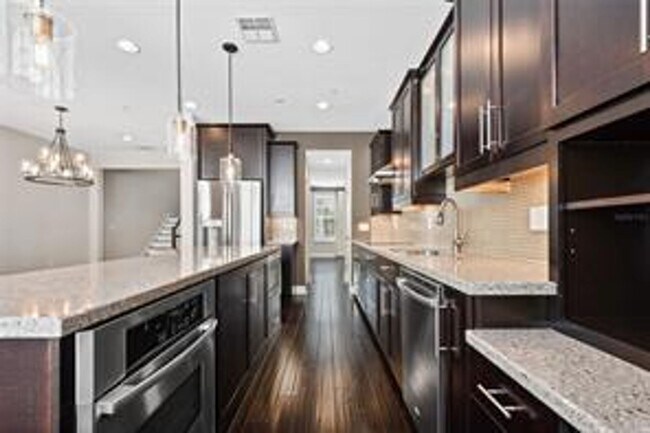 Building Photo - Baldwin Park three story townhome