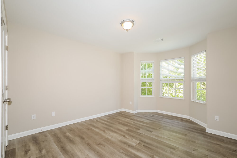 Building Photo - 3996 Yosemite Park Ln