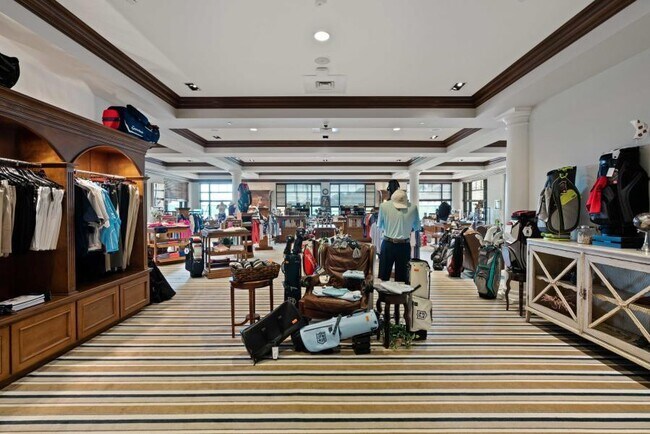 Building Photo - 606 Hermitage Cir