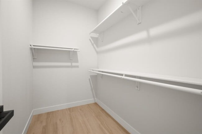 Building Photo - 306 Ave P