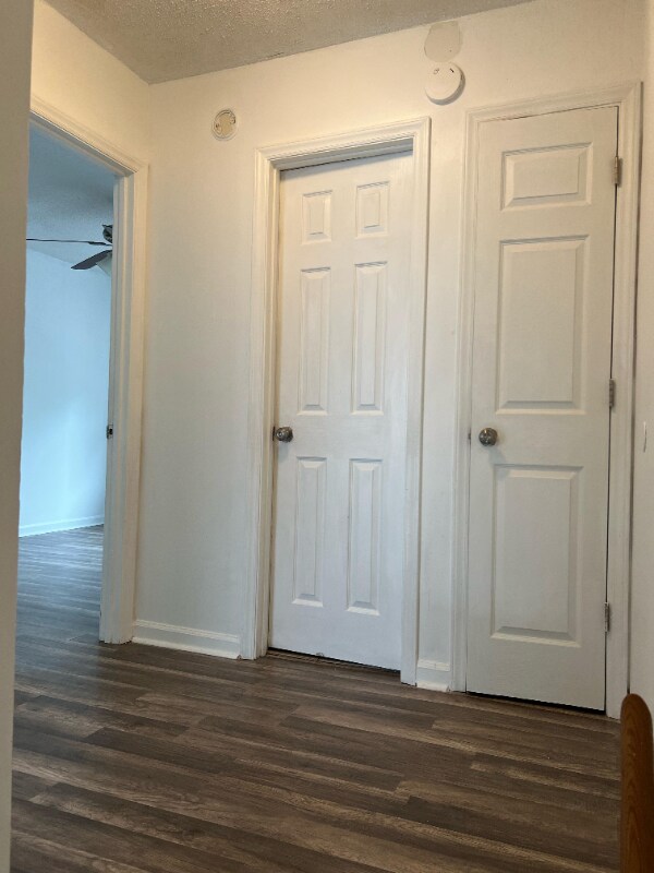 Building Photo - 1608 Fawn Vista Dr N
