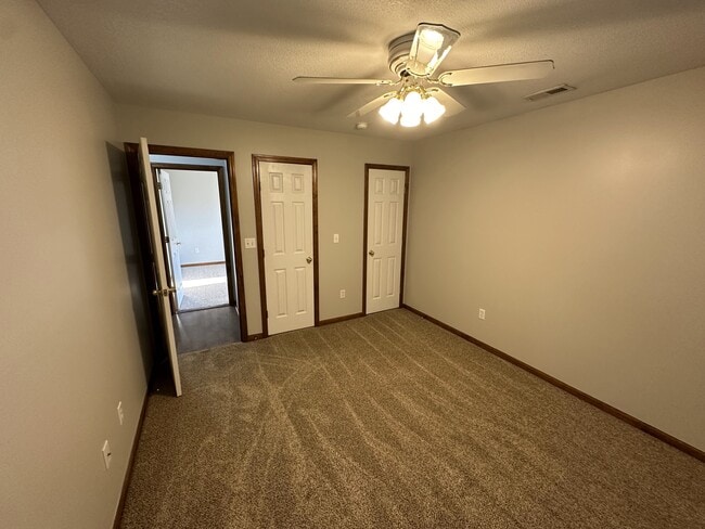 Building Photo - 413 Blake Anthony Dr