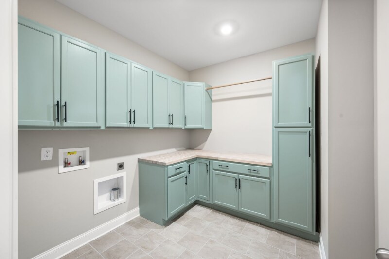 Building Photo - 1613 Lampwick Ct