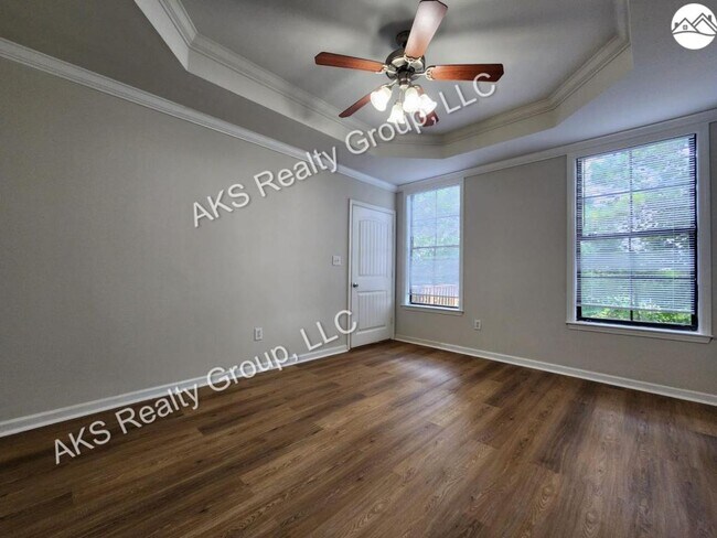 Building Photo - 2269 Ridgemont Dr