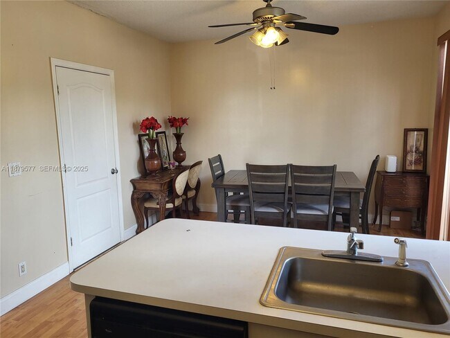 Building Photo - 820 NE 212th Terrace