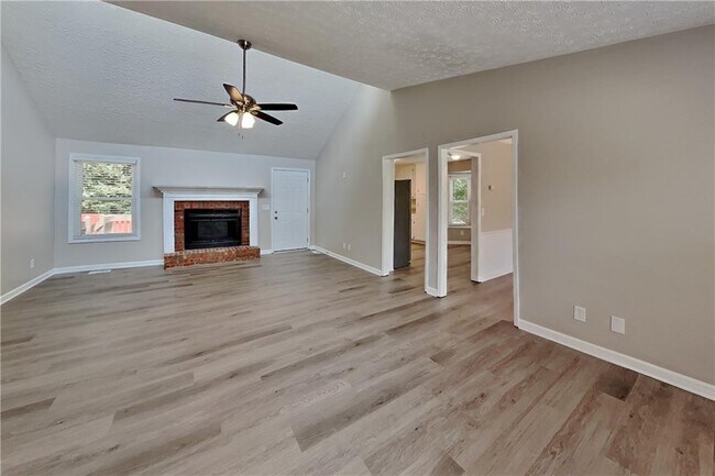 Building Photo - 979 Tyrell Dr