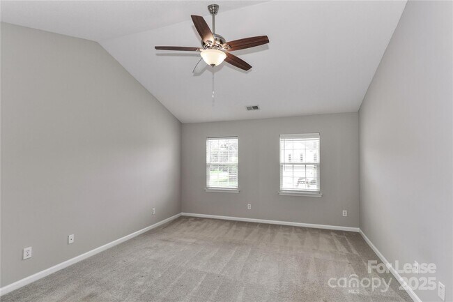 Building Photo - 109 Pleasant Grove Ln