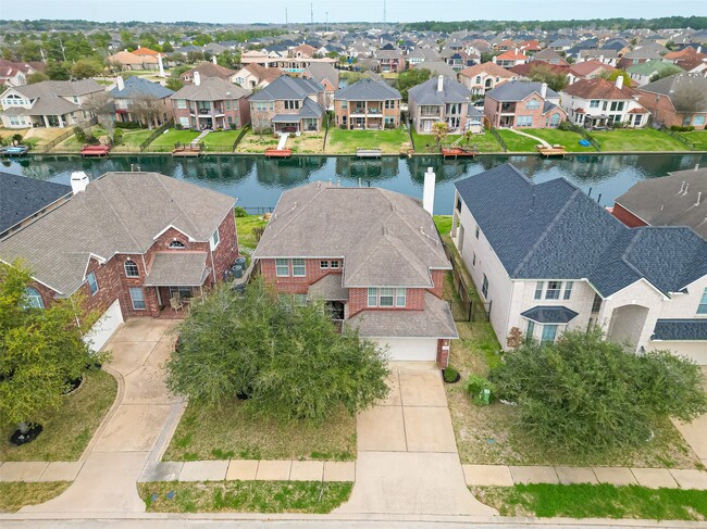 Building Photo - 18118 Billabong Crescent Ct