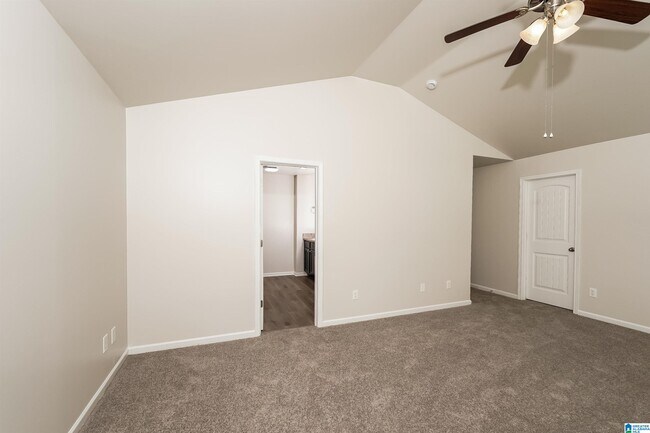 Building Photo - 308 Reed Way