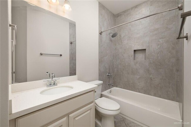 Building Photo - 14505 Limestone Way