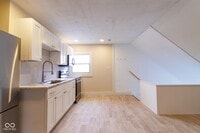 Building Photo - 434 E New York St