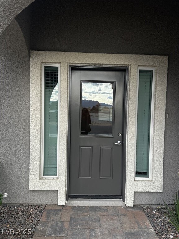 Primary Photo - 2590 Apricot Ln