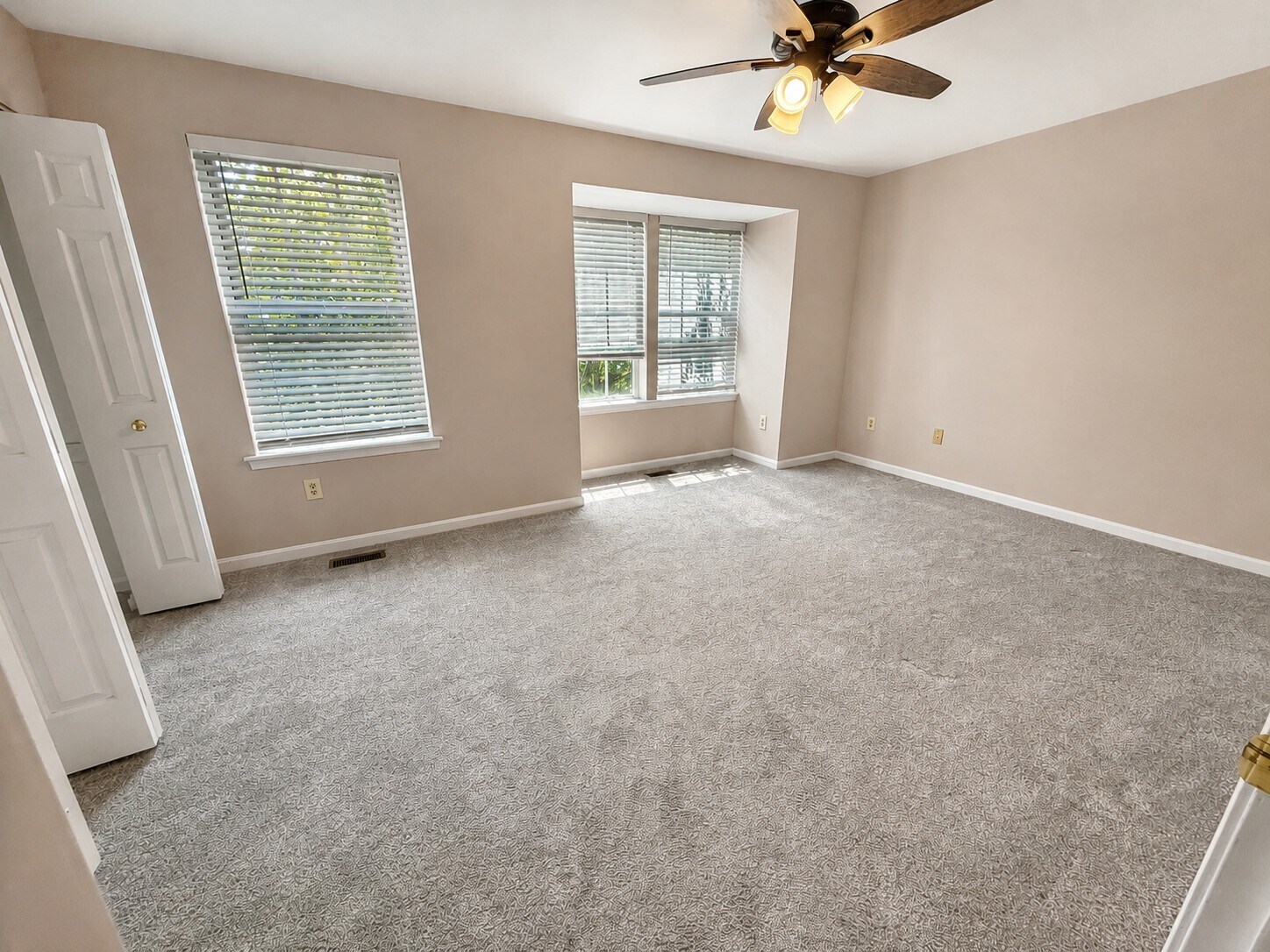Building Photo - 739 Orley Pl