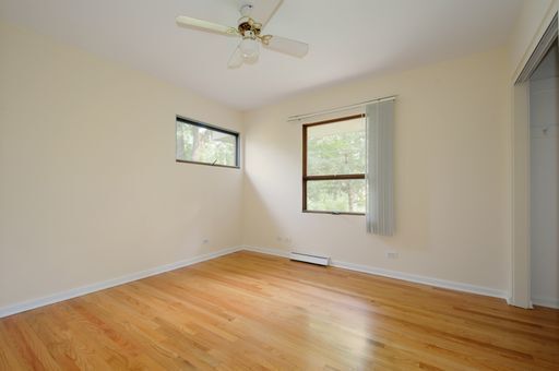 Building Photo - 220 Elmwood Dr