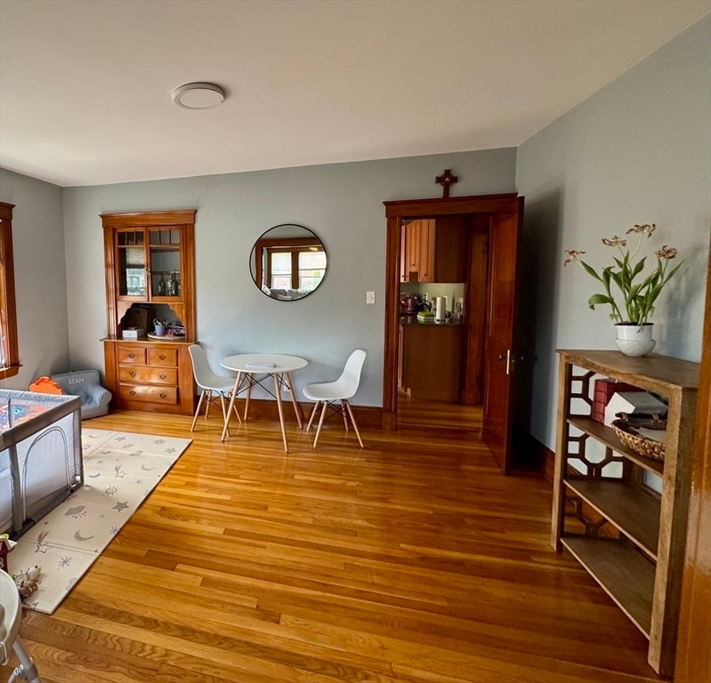 Building Photo - 141 Walworth St