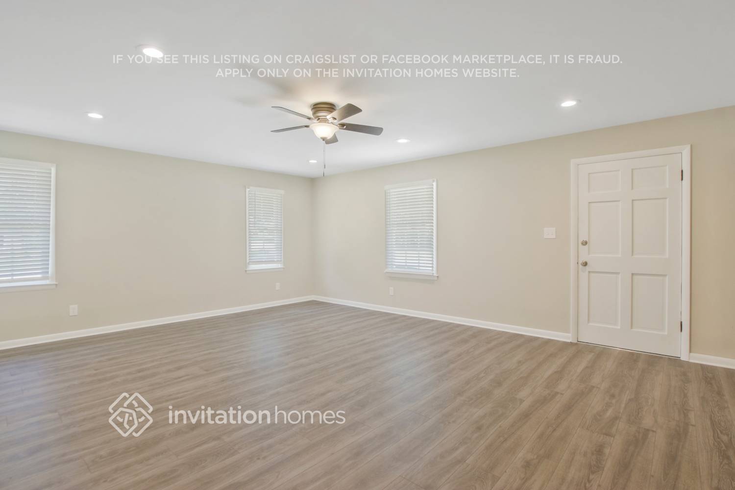 Building Photo - 1665 Elmwood Dr