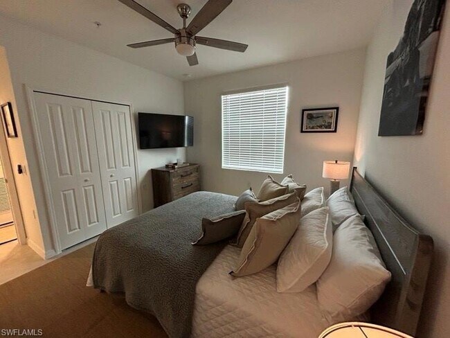 Building Photo - 15375 Grn Acrs Ave