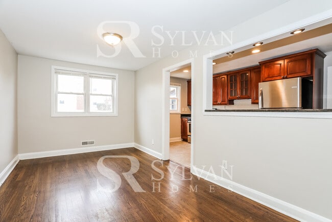 Building Photo - At Last, This Is What You Have Been Searching For!