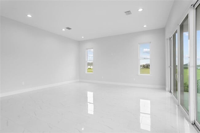 Building Photo - 197 Valencia Ridge Dr