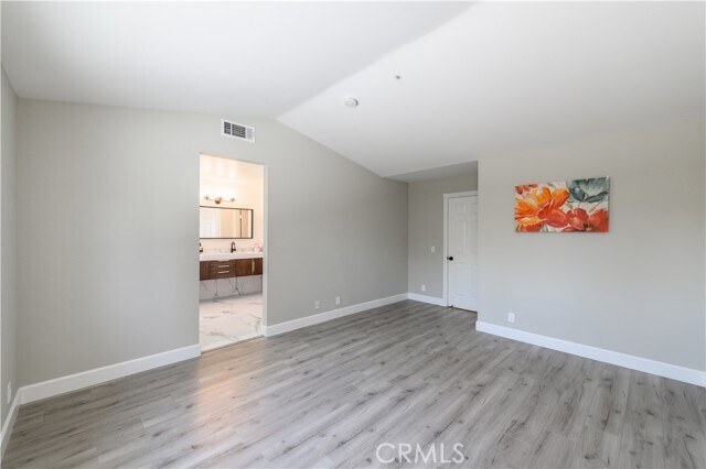 Building Photo - 11208 Greycliff Ave